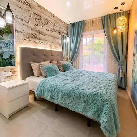 Orlando Luxury 公寓 阿德耶